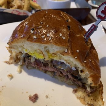 Gordon Ramsay Burger Las Vegas - Burgers Near Me - Las Vegas, Nevada Gordon Ramsay Burger Las Vegas - Burgers Near Me - Las Vegas, Nevada