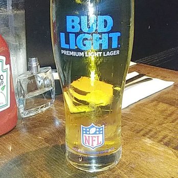 The Lansdowne Pub - Bud light draft - Irish Near Me - Uncasville, Connecticut The Lansdowne Pub - Bud light draft - Irish Near Me - Uncasville, Connecticut