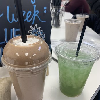 Clinton Township Nutrition - Almond joy shake and blue raspberry cranberry tea - Juice Bars & Smoothies Near Me - Clinton Township, Michigan Clinton Township Nutrition - Almond joy shake and blue raspberry cranberry tea - Juice Bars & Smoothies Near Me - Clinton Township, Michigan