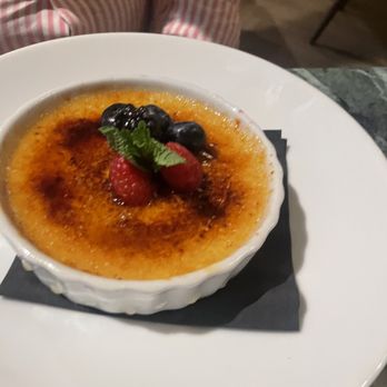 The Roosevelt Room - Crème brûlée - Steakhouses Near Me - Troy, New York The Roosevelt Room - Crème brûlée - Steakhouses Near Me - Troy, New York