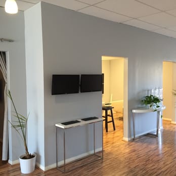 Peak Brain Institute - Private and communal training rooms - Counseling & Mental Health Near Me - Culver City, California Peak Brain Institute - Private and communal training rooms - Counseling & Mental Health Near Me - Culver City, California