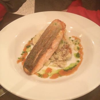 Renfield St Stephens Church Centre - Pan roasted salmon fillet with sweet chilli sauce and herb crusted potatoes - Churches Near Me - Glasgow, GLG Renfield St Stephens Church Centre - Pan roasted salmon fillet with sweet chilli sauce and herb crusted potatoes - Churches Near Me - Glasgow, GLG