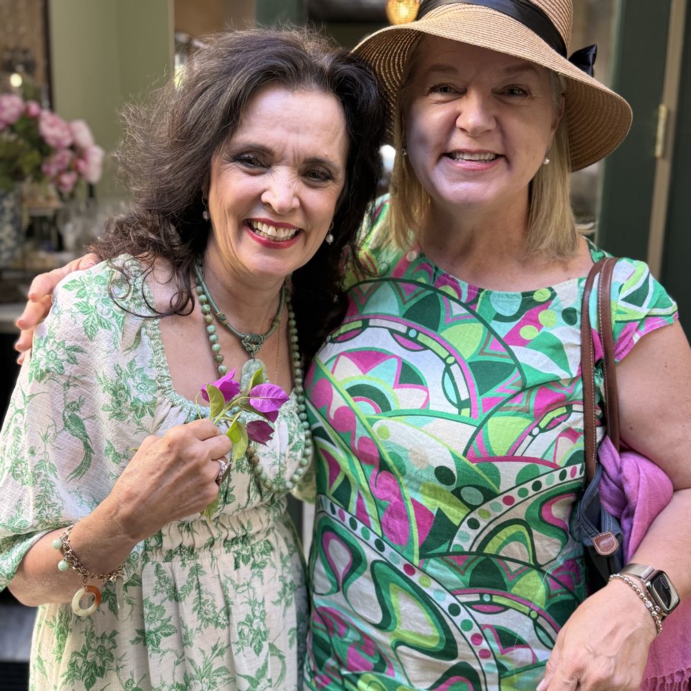 Hotel St Helena - The Innkeeper Mary and me (Mary brought me the most delicious latte) - Hotels Near Me - St. Helena, California