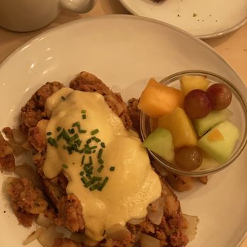 Cafe Seventy Two - Corned beef hash Benedict - Breakfast & Brunch Near Me - Ewing, New Jersey