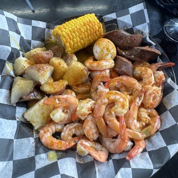 Mr Shucks Seafood - 1 LB Shrimp Feast, peeled and deveined by cooks! - Seafood Near Me - St. Simons Island, Georgia Mr Shucks Seafood - 1 LB Shrimp Feast, peeled and deveined by cooks! - Seafood Near Me - St. Simons Island, Georgia