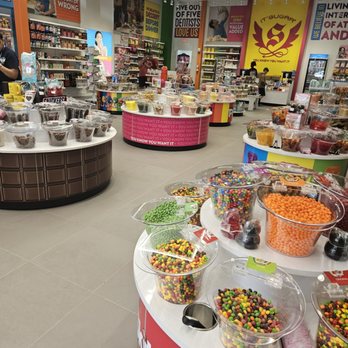 IT'Sugar - Candy Stores Near Me - Dania Beach, Florida IT'Sugar - Candy Stores Near Me - Dania Beach, Florida
