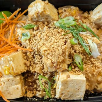 Thai VP Bellevue - Pad Thai with tofu - Thai Near Me - Bellevue, Washington Thai VP Bellevue - Pad Thai with tofu - Thai Near Me - Bellevue, Washington