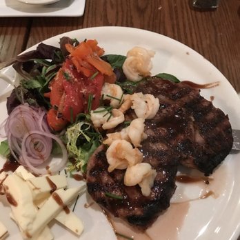 Ida's Restaurant - Italian Near Me - Middletown, Rhode Island