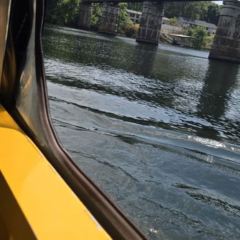 Branson Duck Tours - Bus Tours Near Me - Branson, Missouri