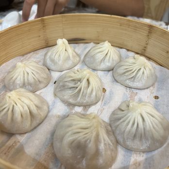 Supreme Dumpling Stonestown - Crab & Pork Xiao Long Bao - Dim Sum Near Me - San Francisco, California