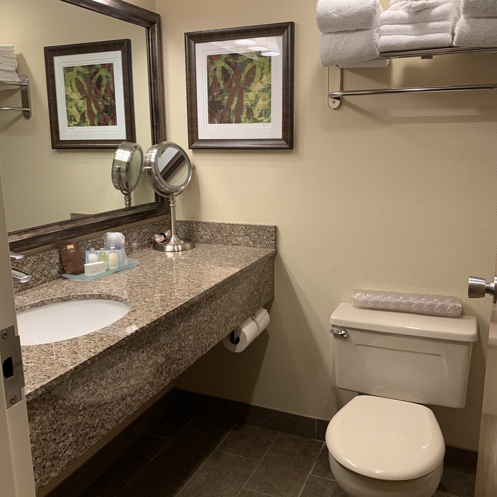 Best Western Plus Cedar City - Bathroom - Hotels Near Me - Cedar City, Utah Best Western Plus Cedar City - Bathroom - Hotels Near Me - Cedar City, Utah