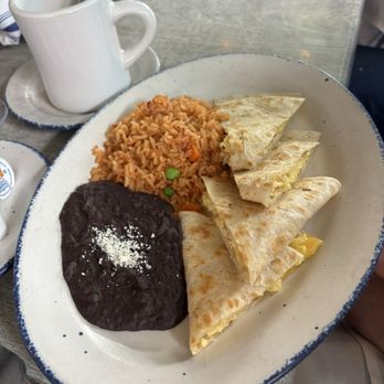 Valencia’s Tex-Mex Garage - Breakfast quesadillas - Tex-Mex Near Me - Houston, Texas