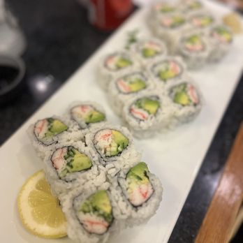 Ami Sushi - California rolls - Sushi Bars Near Me - Oakville, Ontario Ami Sushi - California rolls - Sushi Bars Near Me - Oakville, Ontario