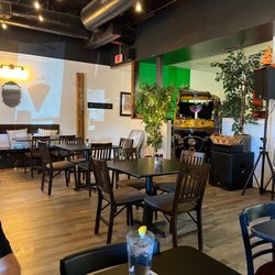 Amore's Pizza and Pasta - Inside