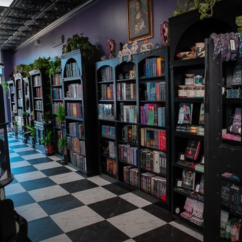 Fables & Fur - Bookstores Near Me - Altamonte Springs, Florida Fables & Fur - Bookstores Near Me - Altamonte Springs, Florida