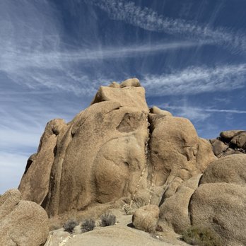 Split Rock Trail - Parks Near Me - Twentynine Palms, California