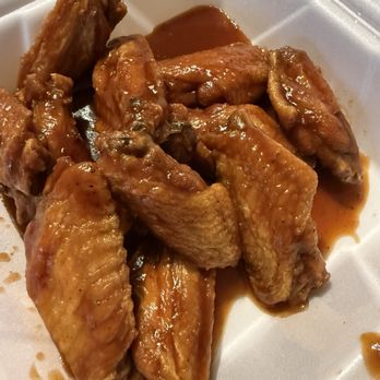 Wing Slingers - 12 Buffalo wings - Chicken Wings Near Me - Denver, Colorado Wing Slingers - 12 Buffalo wings - Chicken Wings Near Me - Denver, Colorado