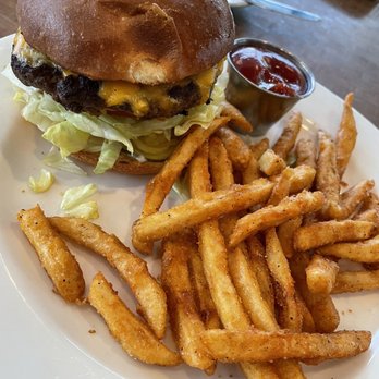 Billy's - Hamburger - Steakhouses Near Me - Roanoke, Virginia