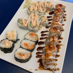Omi Sushi - Spicy California roll, spicy scallop roll, crunch munch roll