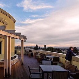Berkeley Metropolitan - Rooftop - Apartments Near Me - Berkeley, California