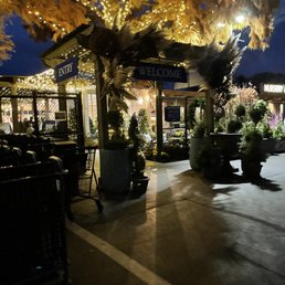 Chalet holiday event 2021. Chalet holiday event 2021.