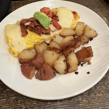 Rosine's Restaurant - California omelette - American Near Me - Monterey, California Rosine's Restaurant - California omelette - American Near Me - Monterey, California