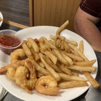 Sonny's Waterfront Restaurant - Kids shrimp meal - Seafood Near Me - Hatteras, North Carolina Sonny's Waterfront Restaurant - Kids shrimp meal - Seafood Near Me - Hatteras, North Carolina