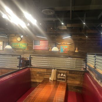 Stupid Good BBQ - Lots of seating - Barbeque Near Me - Springfield, Virginia