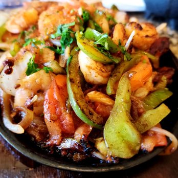 El Agavero - Streaming shrimp fajitas. - Mexican Near Me - Oakland, California El Agavero - Streaming shrimp fajitas. - Mexican Near Me - Oakland, California