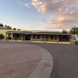 Iron Horse Rv Resort - Wide open area at the entrance