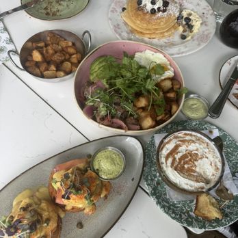 Café Bastille Fort Lauderdale - Eggs SALMON AVOCADO BENEDICT. STEAK AND EGG BOWL. BLUEBERRY MASCARPONE PANCAKES. - French Near Me - Fort Lauderdale, Florida Café Bastille Fort Lauderdale - Eggs SALMON AVOCADO BENEDICT. STEAK AND EGG BOWL. BLUEBERRY MASCARPONE PANCAKES. - French Near Me - Fort Lauderdale, Florida
