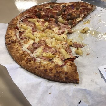 Pizza Fanzz - Half pepperoni half Hawaiian style - Pizza Near Me - Norco, California Pizza Fanzz - Half pepperoni half Hawaiian style - Pizza Near Me - Norco, California
