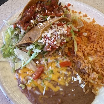 Miguel's Cocina - Shredded beef taco plate - Mexican Near Me - San Diego, California Miguel's Cocina - Shredded beef taco plate - Mexican Near Me - San Diego, California