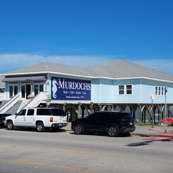 Murdochs - Main entrance