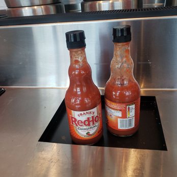 PDQ Chicken - condiments - Chicken Shop Near Me - Tampa, Florida PDQ Chicken - condiments - Chicken Shop Near Me - Tampa, Florida