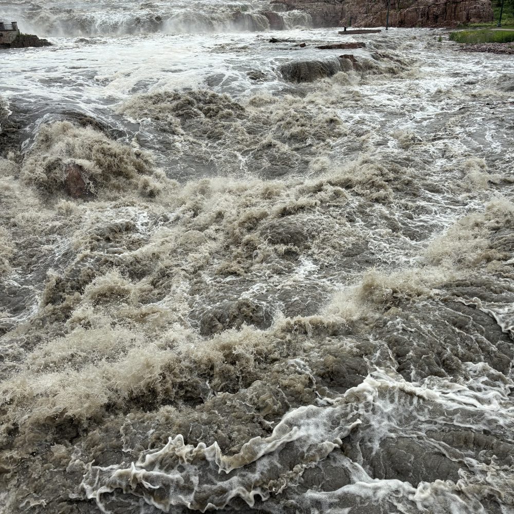 Falls Park - Parks Near Me - Sioux Falls, South Dakota Falls Park - Parks Near Me - Sioux Falls, South Dakota