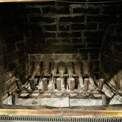 Flores Chimney