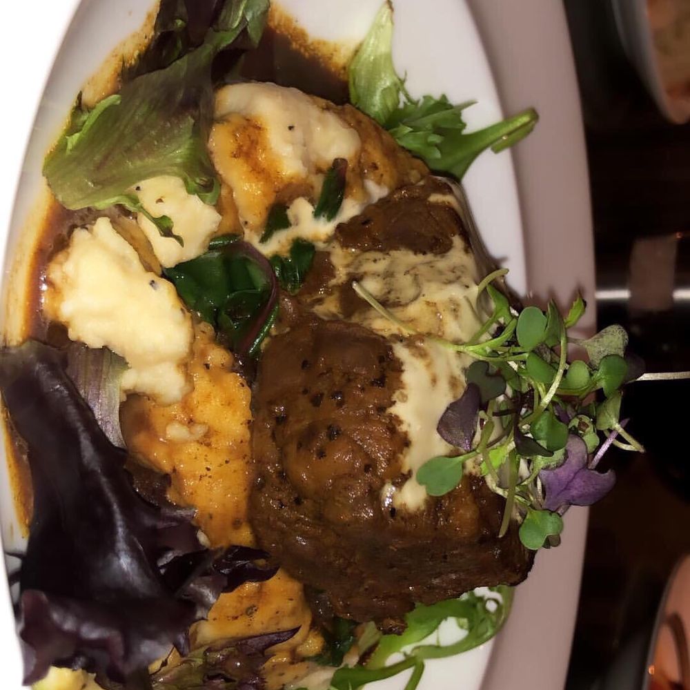 Vintage Restaurant & Pub - Braised Beef Short Rib - New American Near Me - Orange, Virginia Vintage Restaurant & Pub - Braised Beef Short Rib - New American Near Me - Orange, Virginia