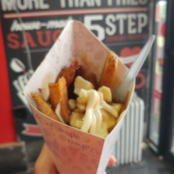 Tasty Tours - Moo frites poutine - Desserts Near Me Tasty Tours - Moo frites poutine - Desserts Near Me