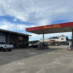 Randy's Wrecker & Service Center - Randy's gas and service station