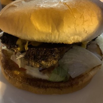 Jackson Family Dining - Bacon cheeseburger - American Near Me - Atoka, Oklahoma Jackson Family Dining - Bacon cheeseburger - American Near Me - Atoka, Oklahoma