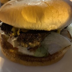 Jackson Family Dining - Bacon cheeseburger