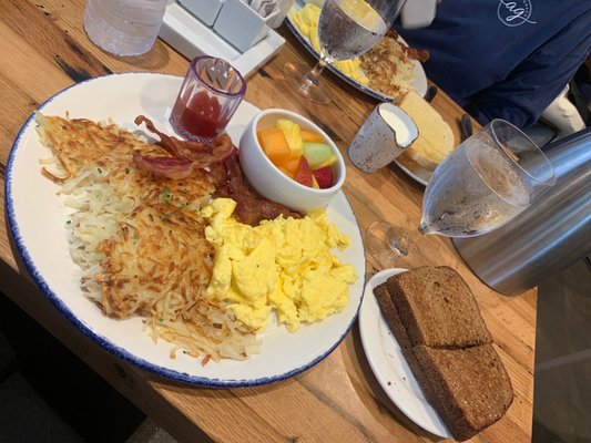 The Fig & The Judge by null