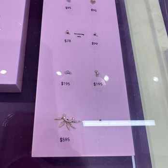 Rowan SanTan Village - $595 for an earring?!! - Jewelry Near Me - Gilbert, Arizona Rowan SanTan Village - $595 for an earring?!! - Jewelry Near Me - Gilbert, Arizona