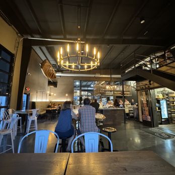 Rush Creek Distilling - Bars Near Me - Harvard, Illinois