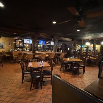 Oscar's - Inside area. - American Near Me - Summerville, South Carolina Oscar's - Inside area. - American Near Me - Summerville, South Carolina