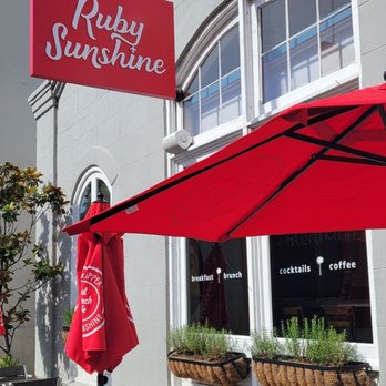 Ruby Sunshine Charleston, Victory - Entrance to restaurant. - Breakfast & Brunch Near Me - Charleston, South Carolina Ruby Sunshine Charleston, Victory - Entrance to restaurant. - Breakfast & Brunch Near Me - Charleston, South Carolina