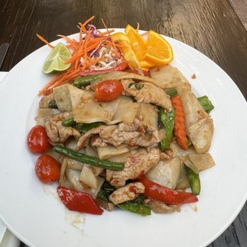 Malakor Thai Cafe - Drunken Noodles - Thai Near Me - West Palm Beach, Florida Malakor Thai Cafe - Drunken Noodles - Thai Near Me - West Palm Beach, Florida