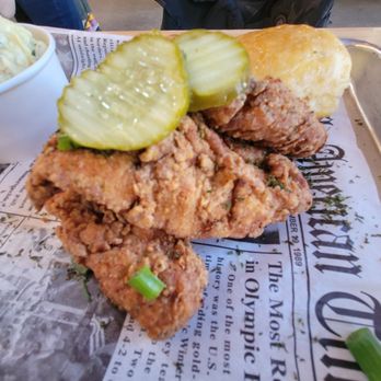 Freight Fried Chicken - Chicken Shop Near Me - San Antonio, Texas