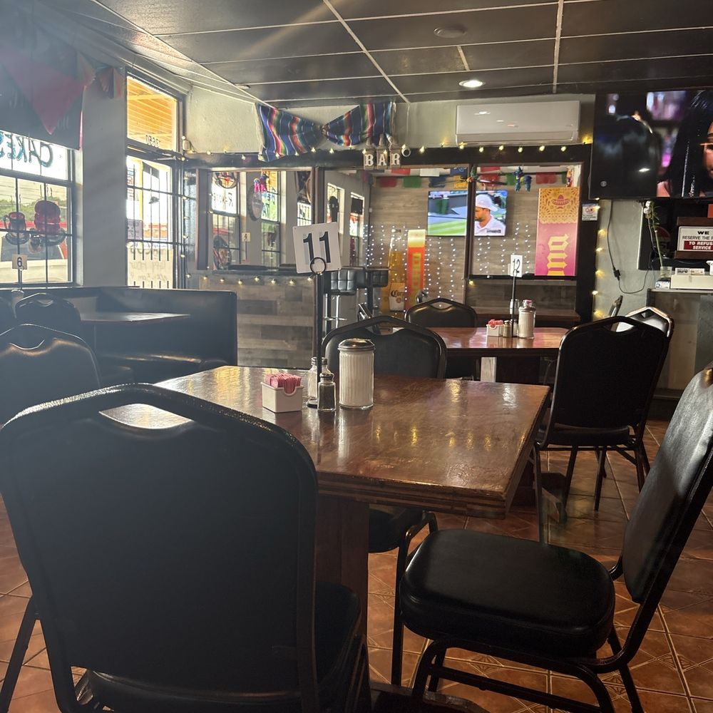 Isela's Tacos - Mexican Near Me - San Antonio, Texas